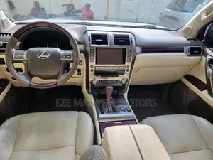 Lexus GX 2019 White