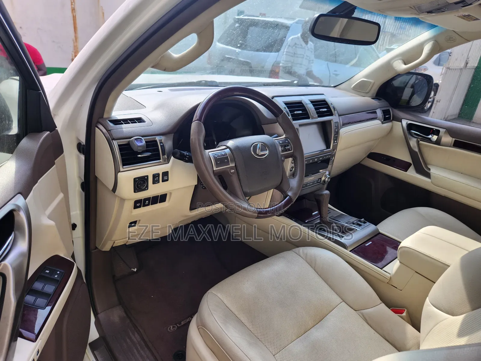 Lexus GX 2019 White