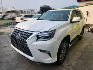 Lexus GX 2019 White
