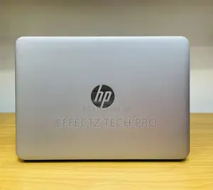 Laptop HP EliteBook 820 G3 8GB Intel Core I7 SSD 256GB