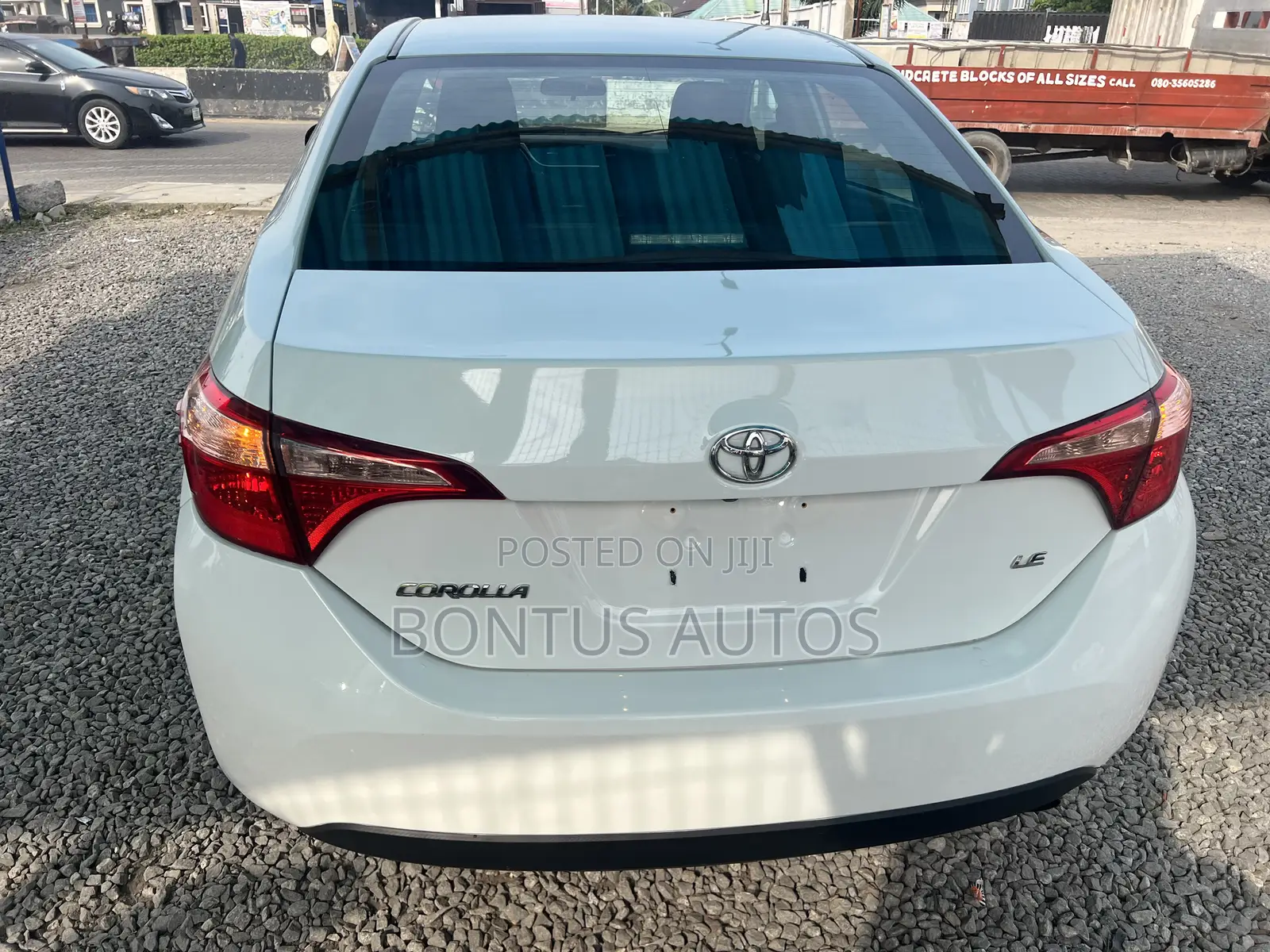 Toyota Corolla 2017 White