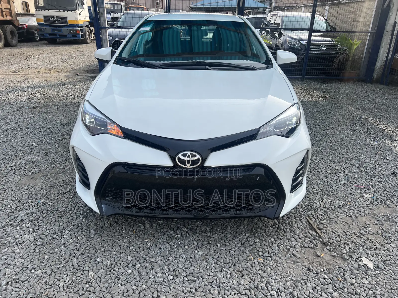 Toyota Corolla 2017 White