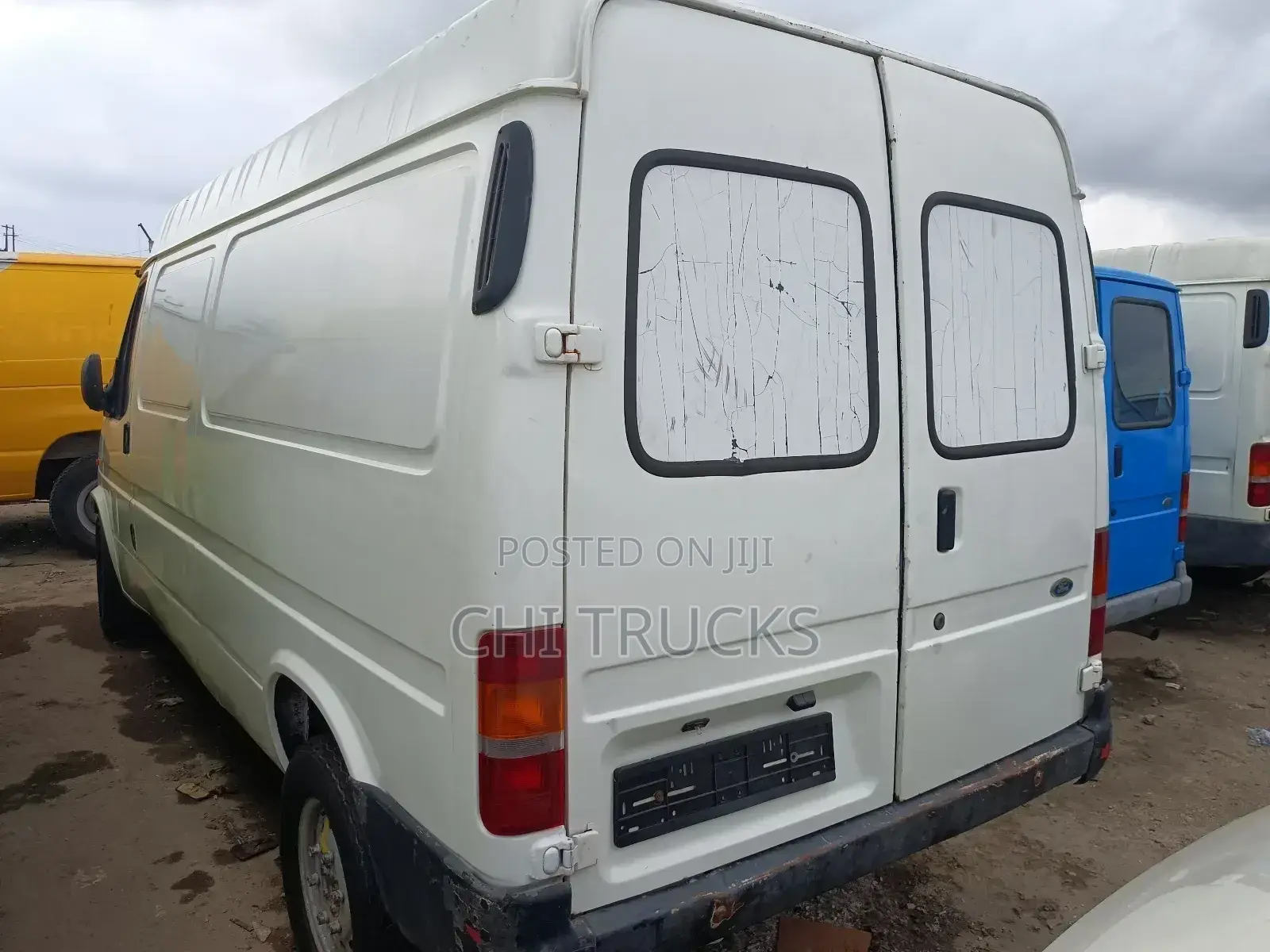 Ford Transit 2000 White