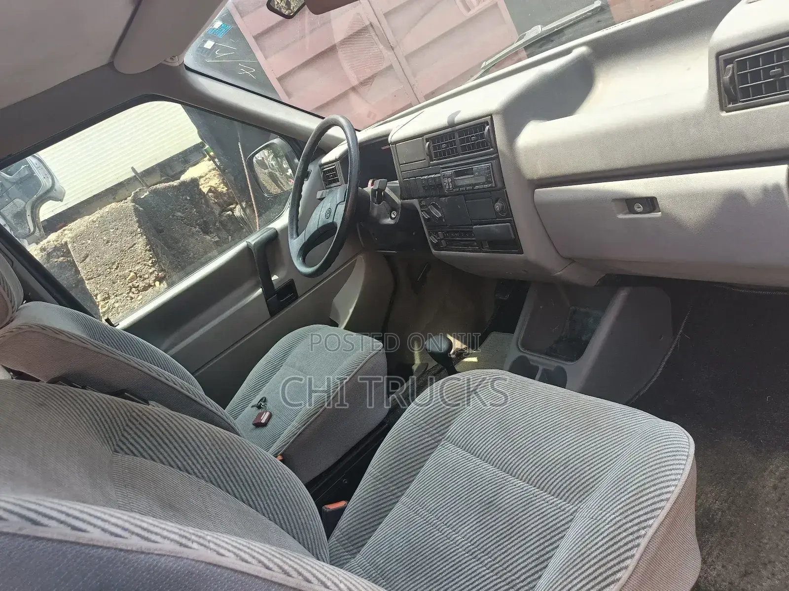 Volkswagen Transporter 2005 Grey