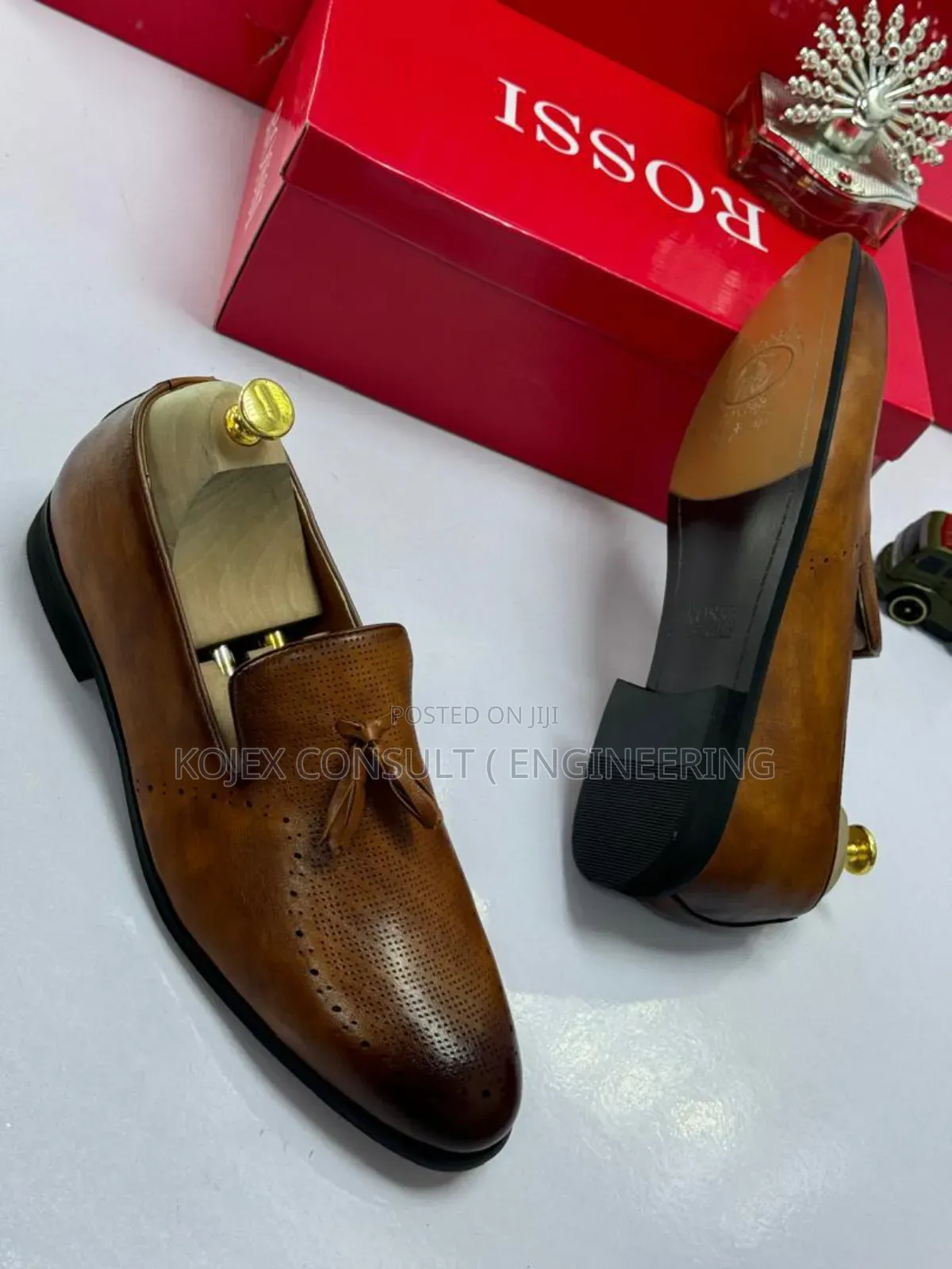 Rossi Luxury Flat Shoe