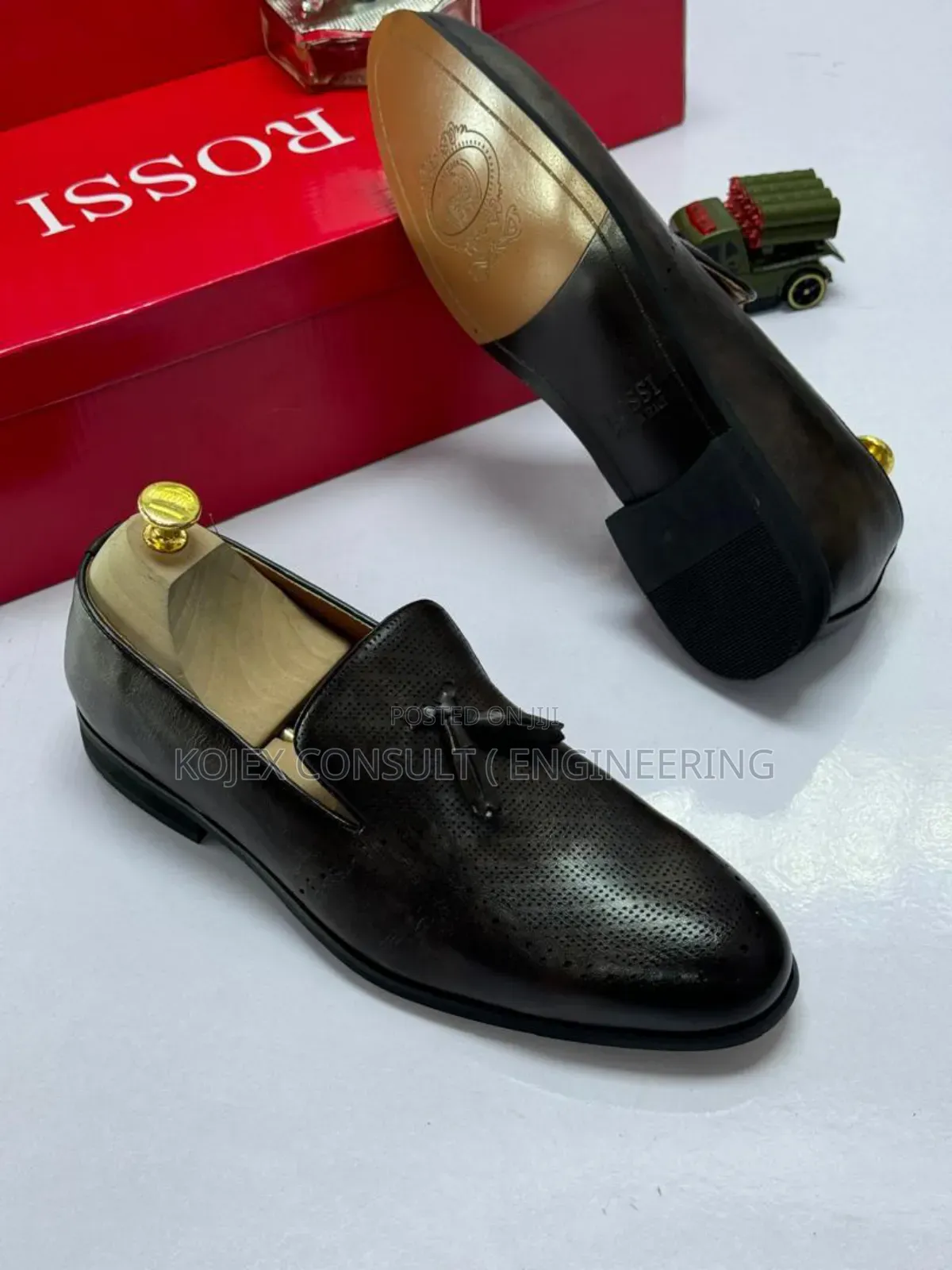 Rossi Luxury Flat Shoe