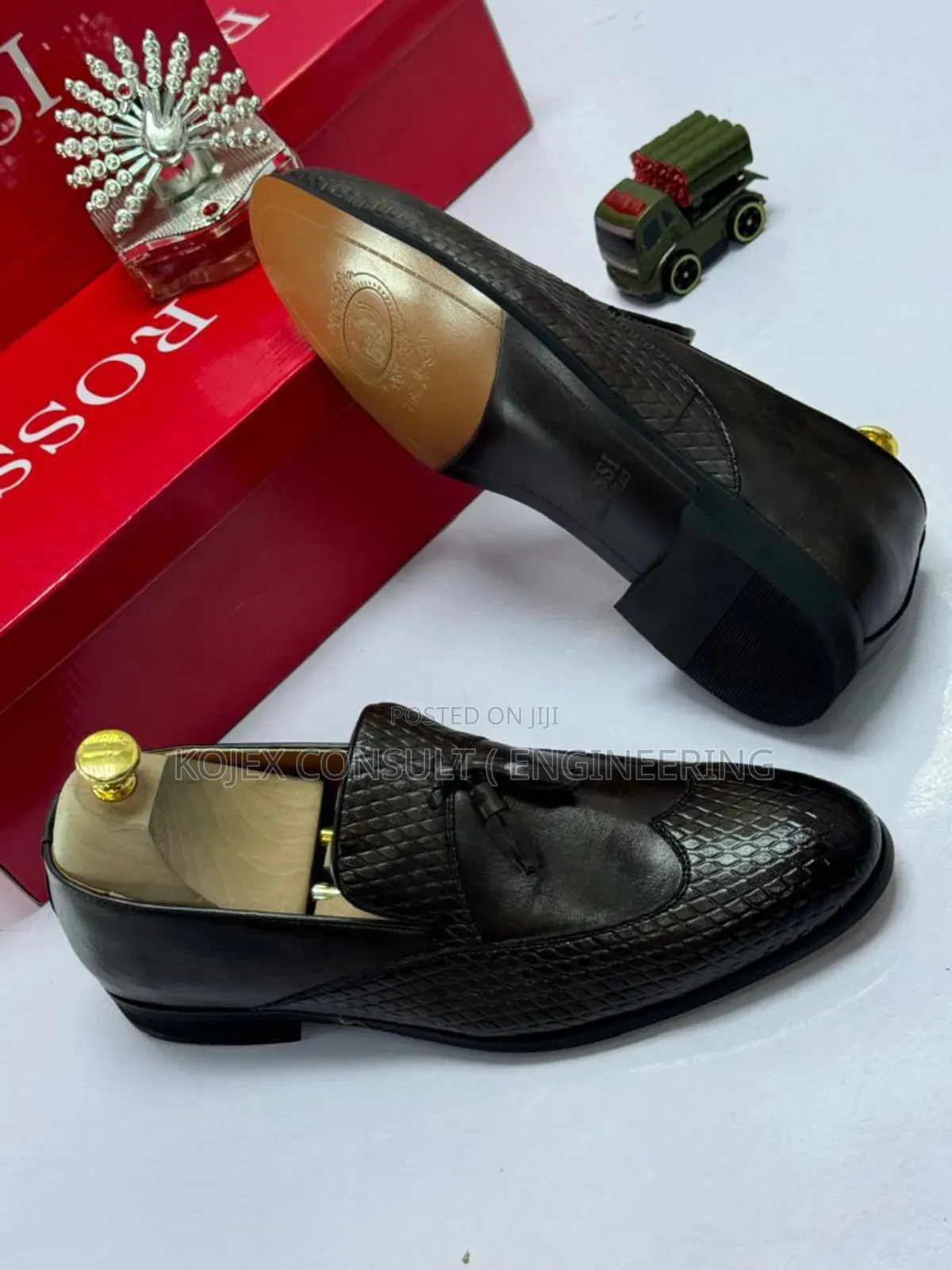 Rossi Luxury Flat Shoe