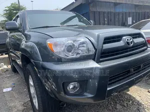 Toyota 4-Runner Limited V6 2009 Gray