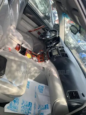 Toyota Highlander Limited 3.5l 4WD 2013 Gray