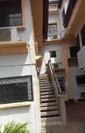 Massive Hotel