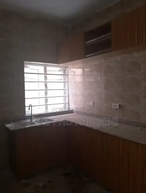 3bdrm Block of Flats in Premier Layout, Enugu for rent