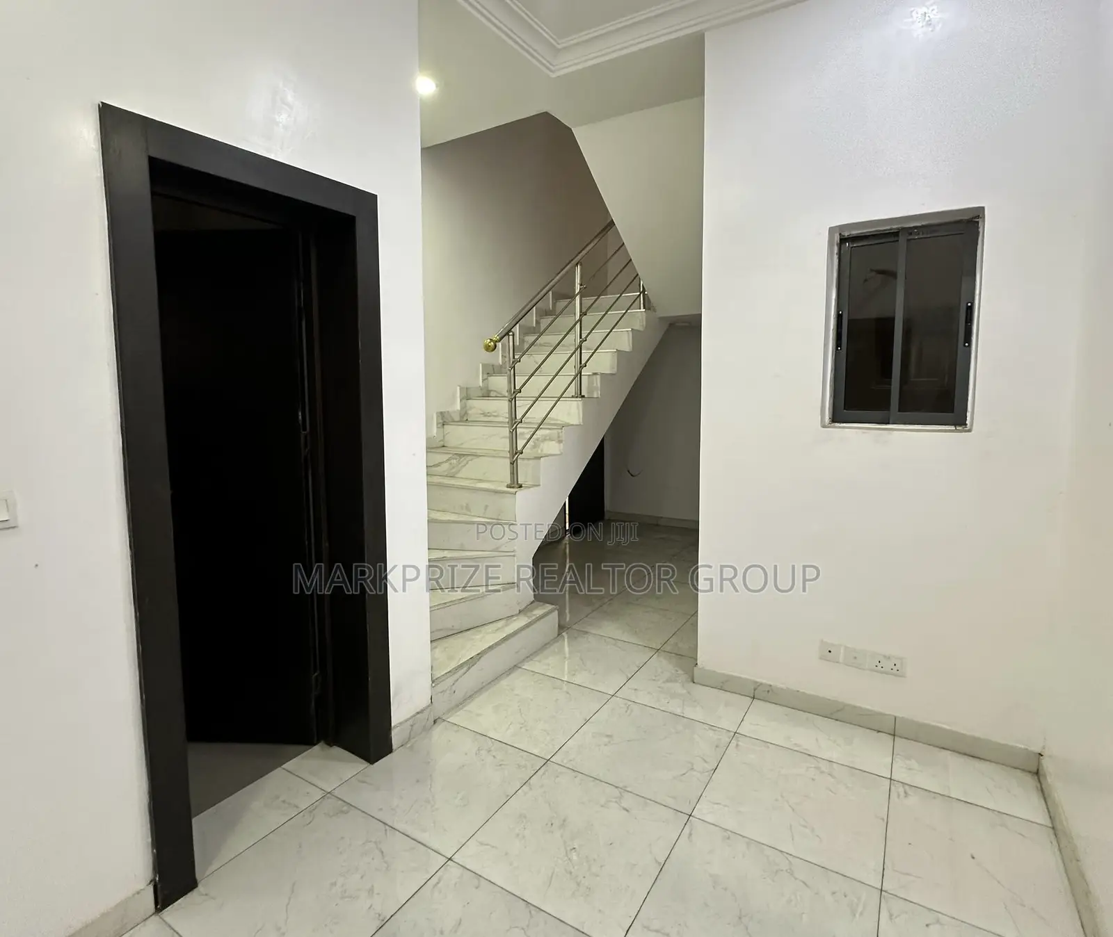 4bdrm Duplex in Ikeja Gra Lagos for sale