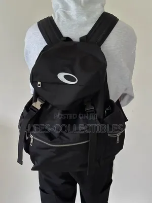 Qualify Oakley Backpack