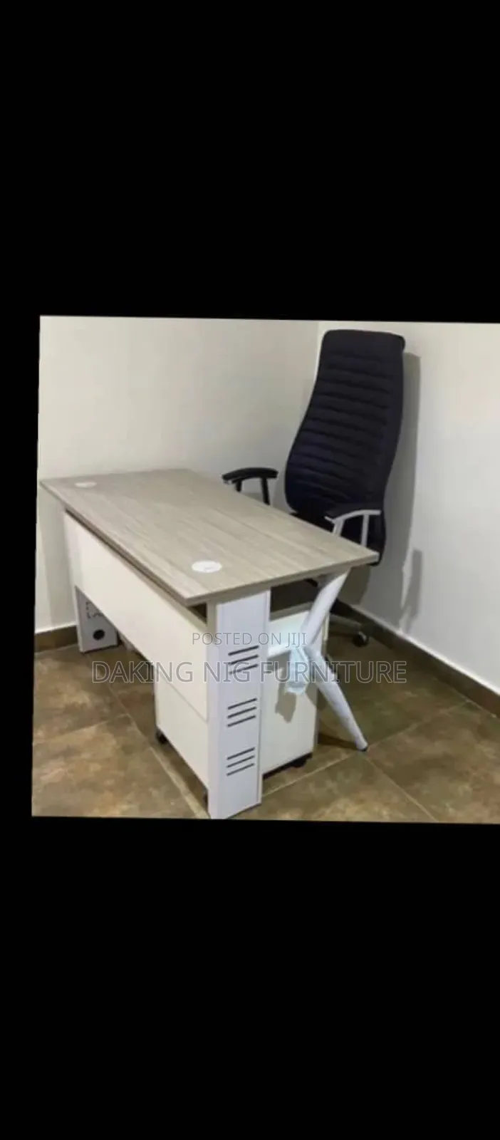 1.2 Meter Office Table With Mobile Drawer
