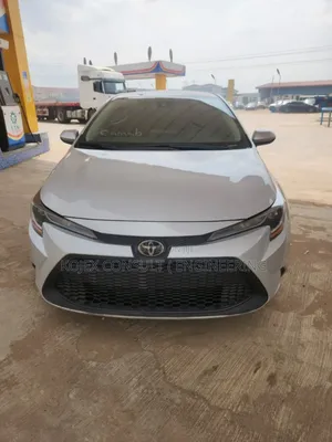 Toyota Corolla 2023 Silver
