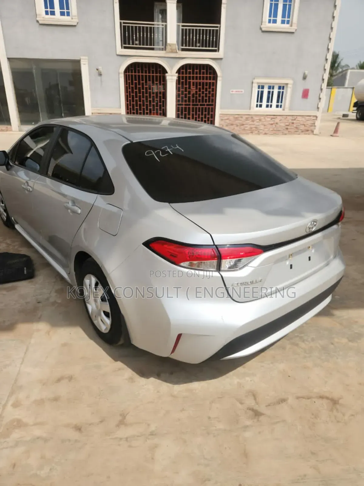 Toyota Corolla 2023 Silver