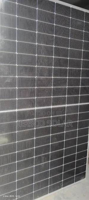 Solar Panel 440watts, Longi, Bi-facial Halfcut Cells.