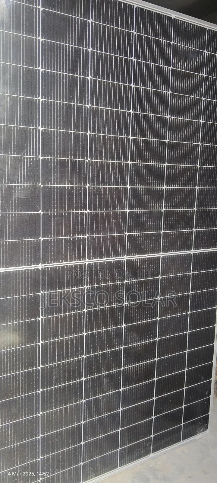 Solar Panel 440watts, Longi, Bi-facial Halfcut Cells.