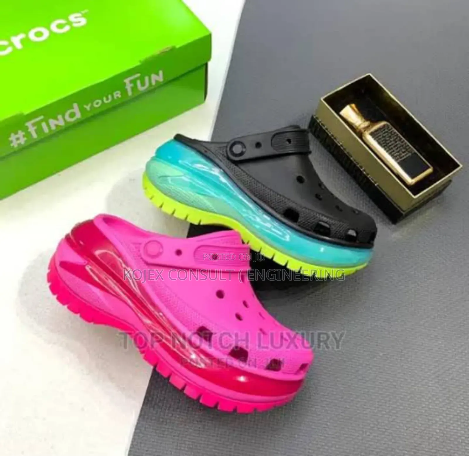 Mega Crush Crocs