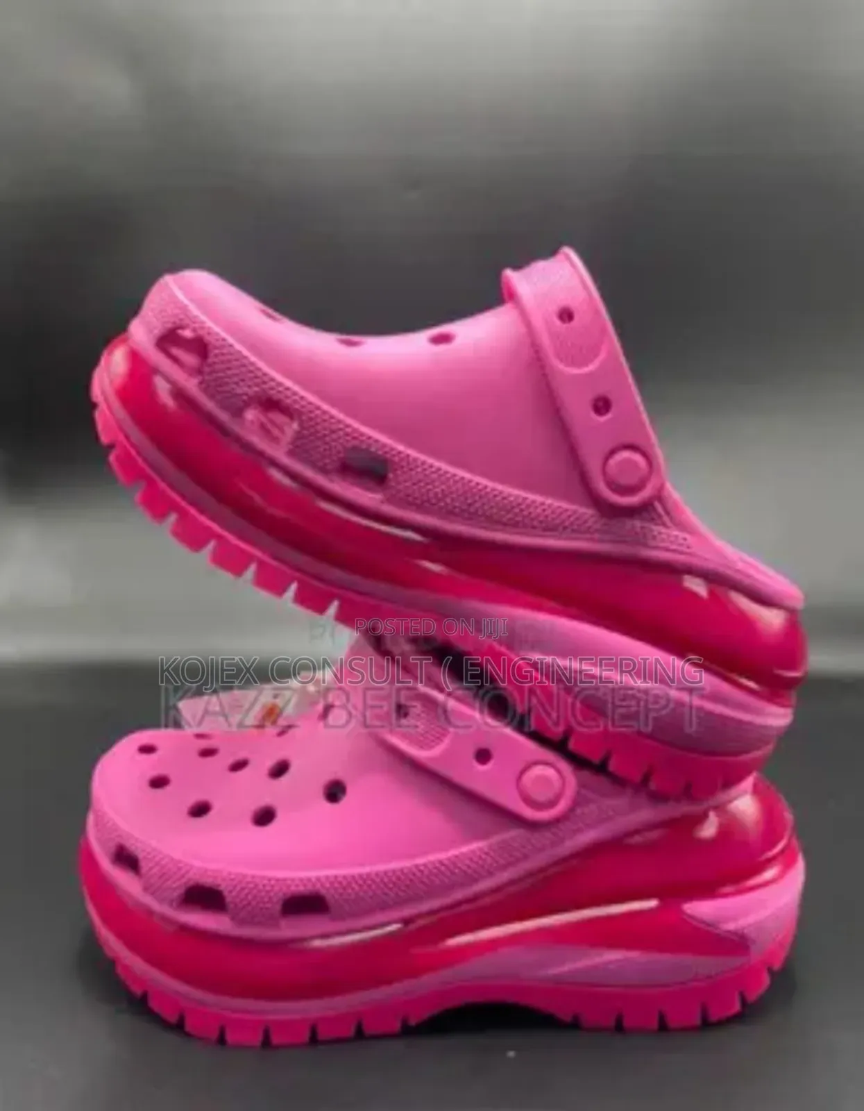 Mega Crush Crocs