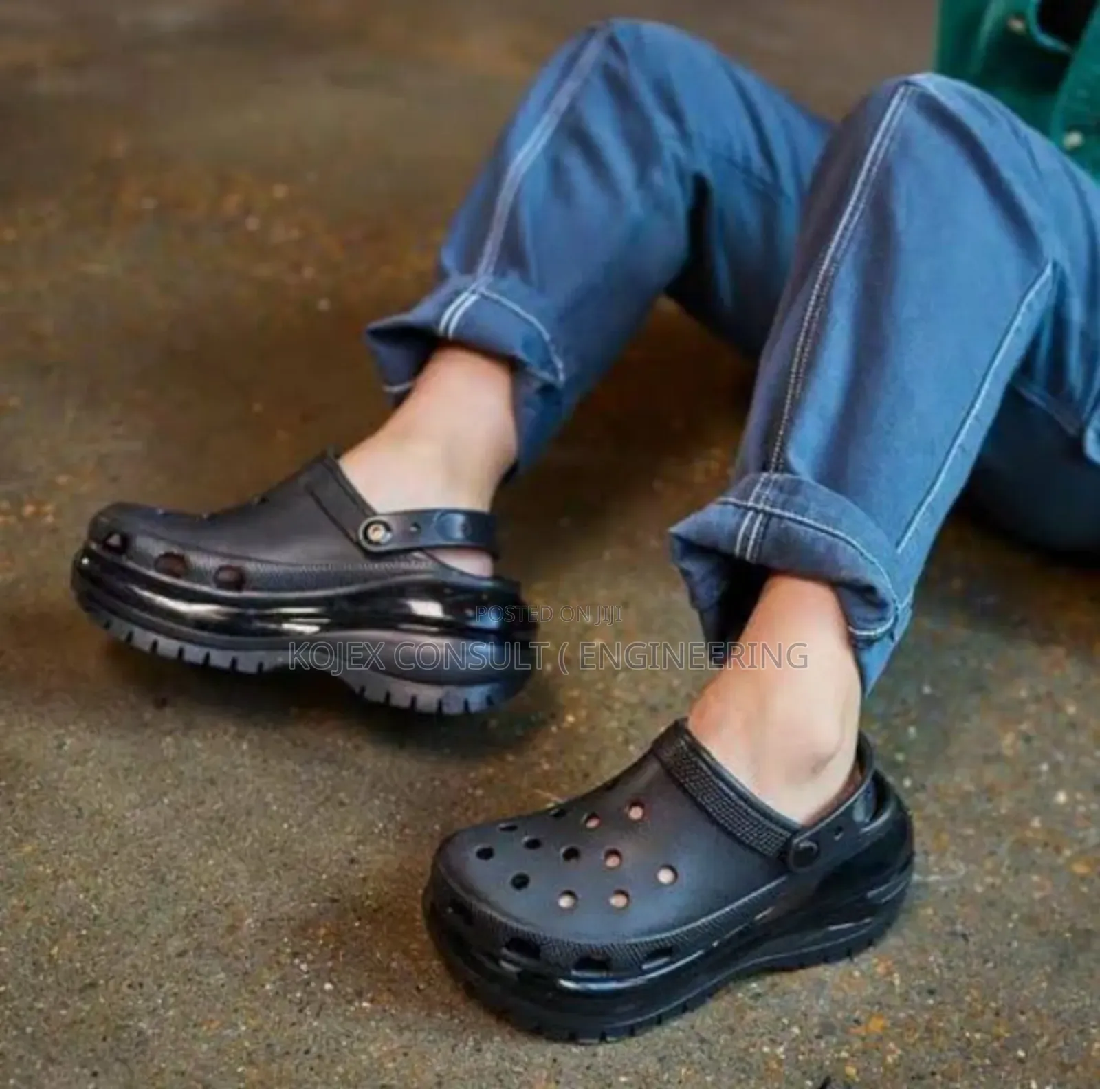 Mega Crush Crocs