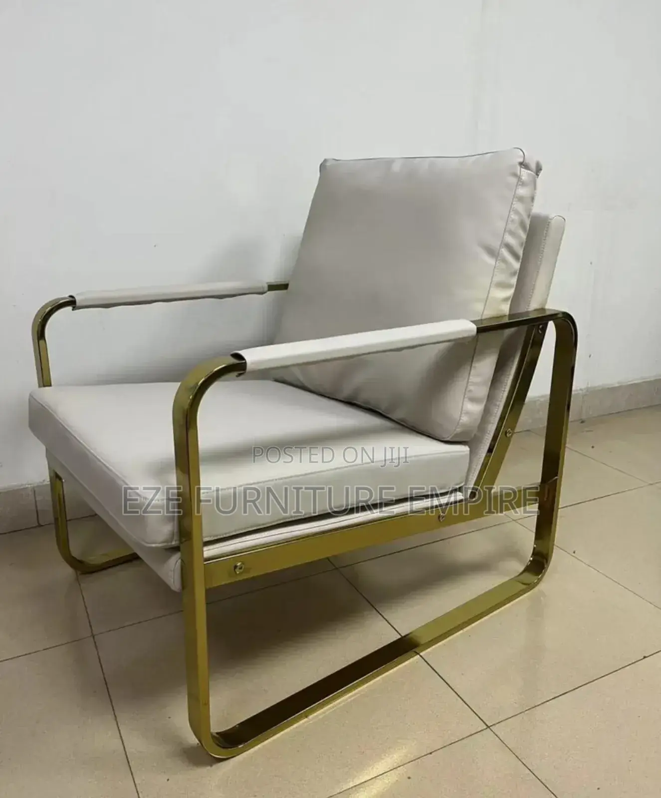 Single Sofa Chair With Soft Leather