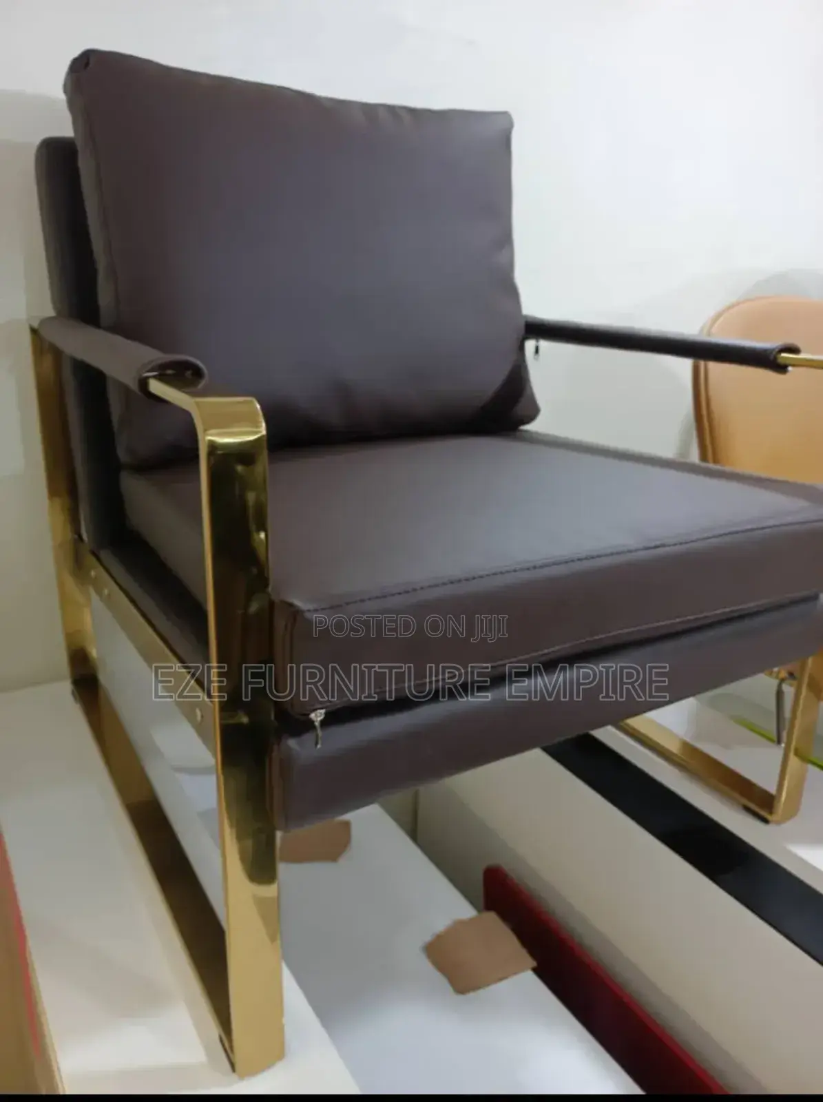 Single Sofa Chair With Soft Leather