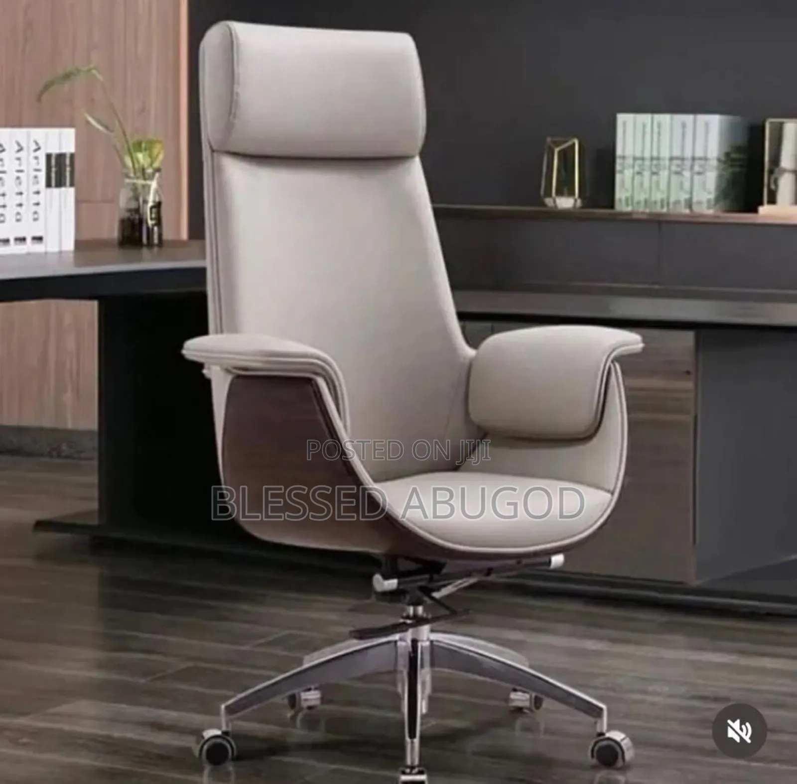 Executive Office Chair