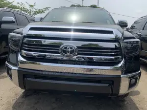 Toyota Sequoia 2015 Black