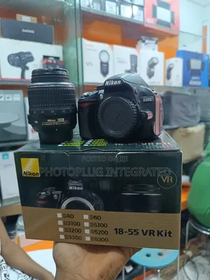 Nikon D3100 + 18-55mm Lens (Uk Used)