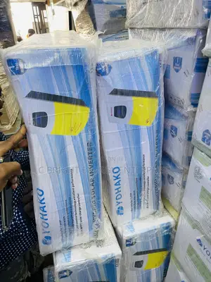 2.5kva 24v Yohako Solar Hybrid Inverter
