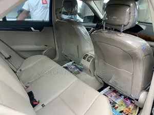 Mercedes-Benz C300 2013 Black