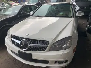 Mercedes-Benz C300 2008 White