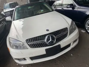 Mercedes-Benz C300 2008 White
