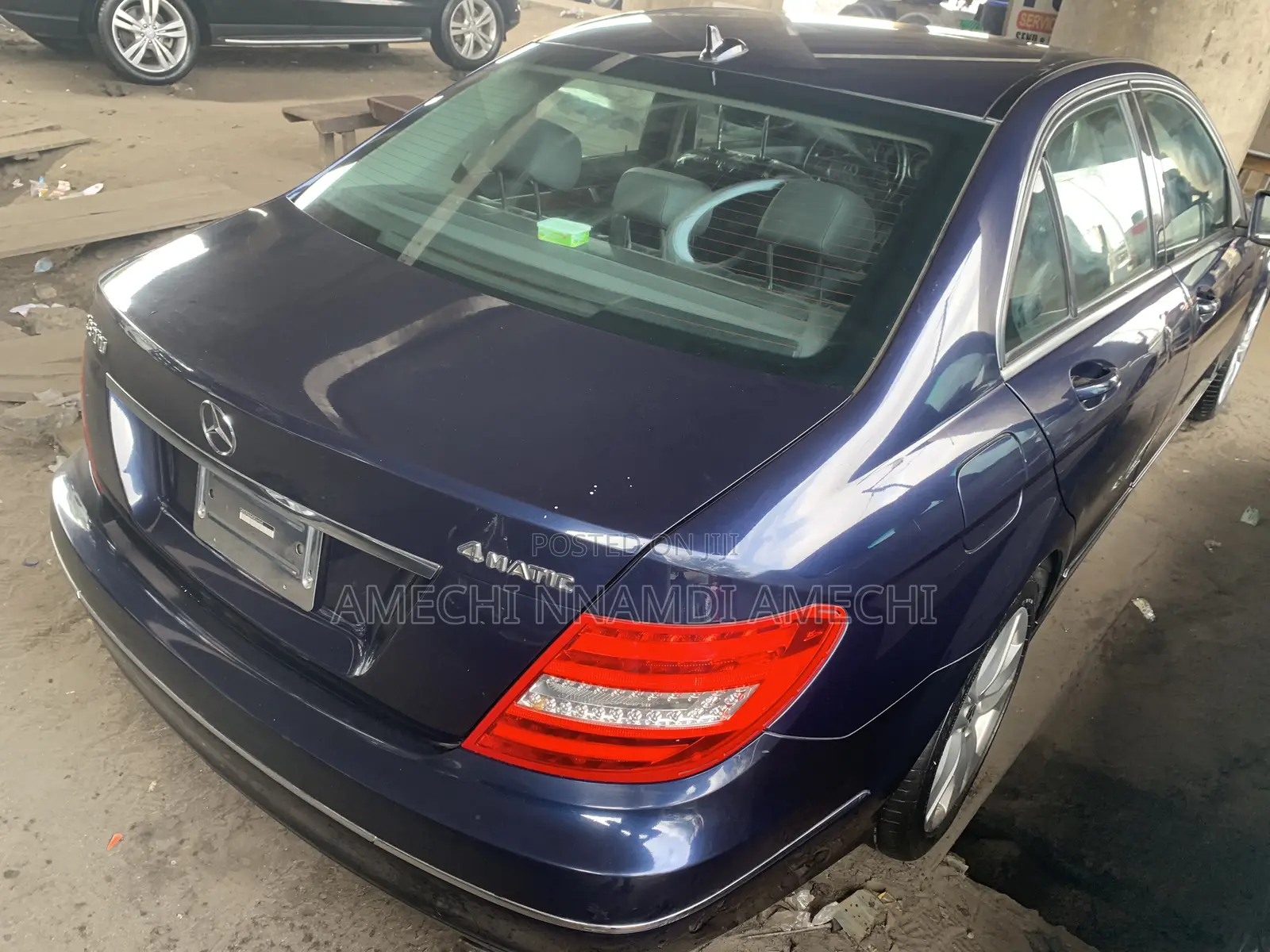 Mercedes-Benz C300 2013 Blue