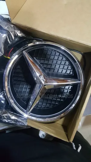 This Is Front Grille Star 204 Mercedesbenz