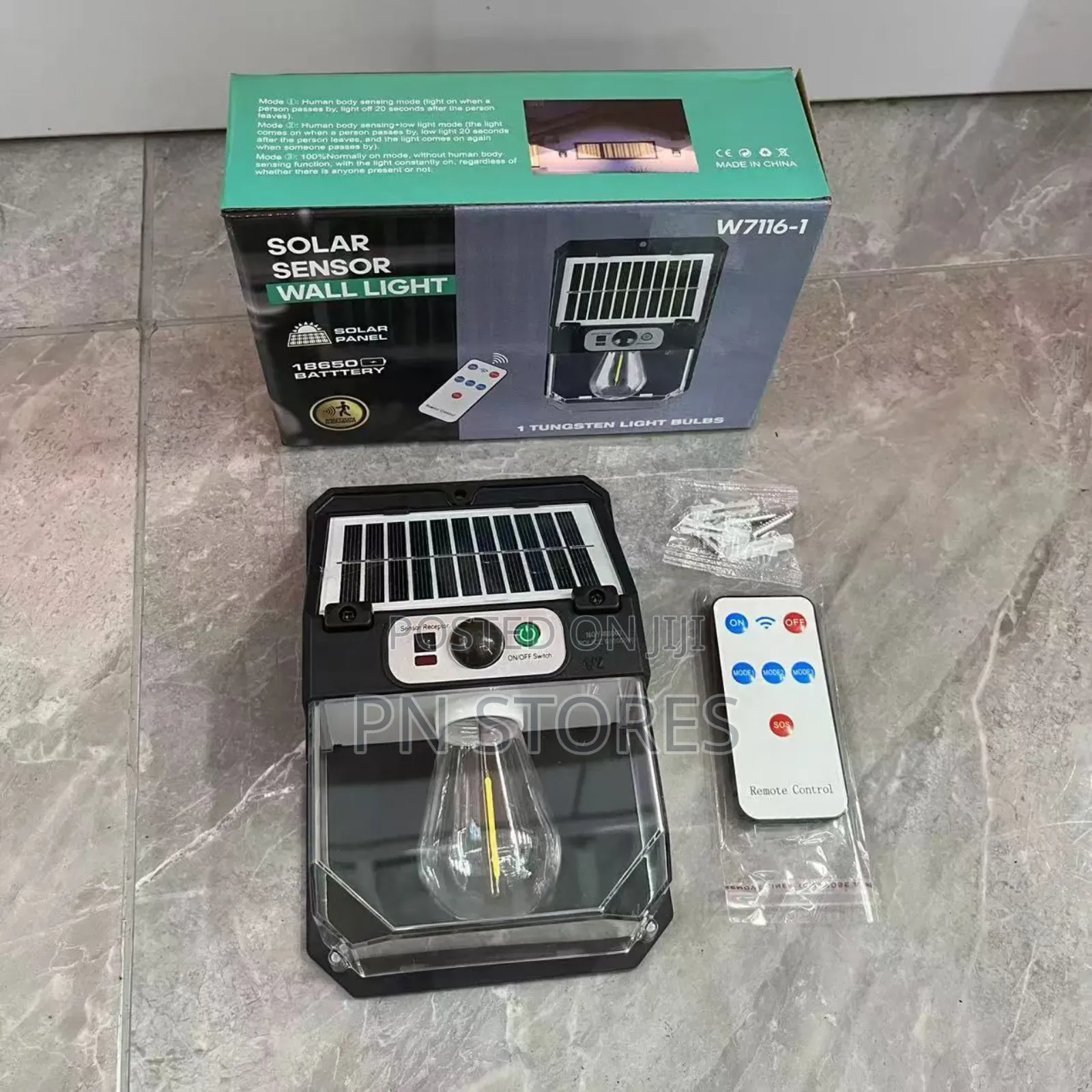 Single Wall Solar Rechargeable Sensor Light