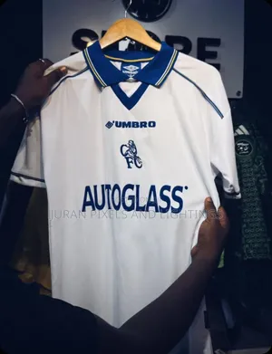 Photo - Chelsea White Retro Jersey With Customization.