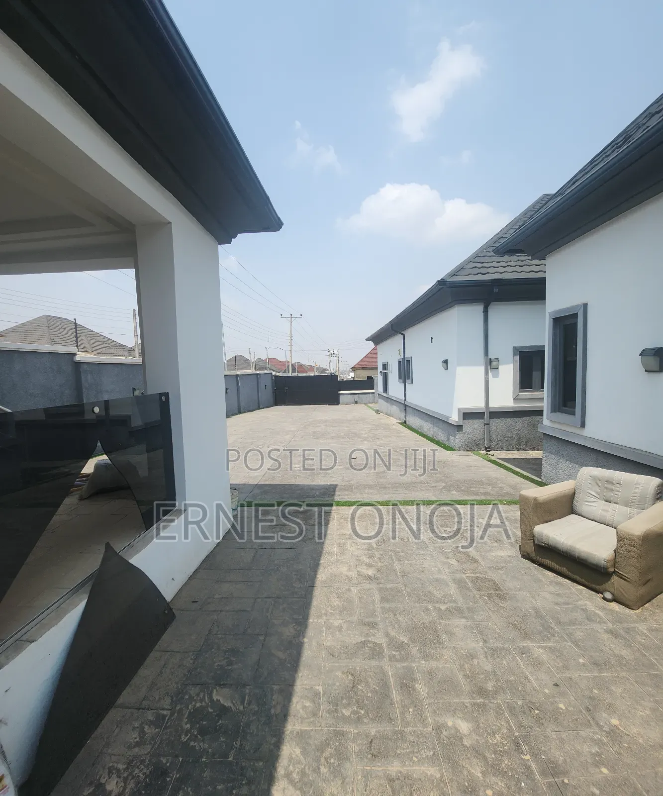 3bdrm Bungalow in Efab Verizon, Gwarinpa for sale