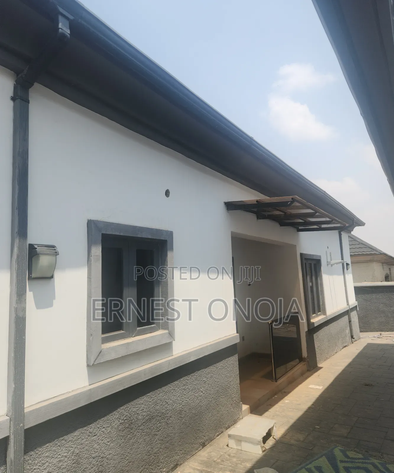 3bdrm Bungalow in Efab Verizon, Gwarinpa for sale