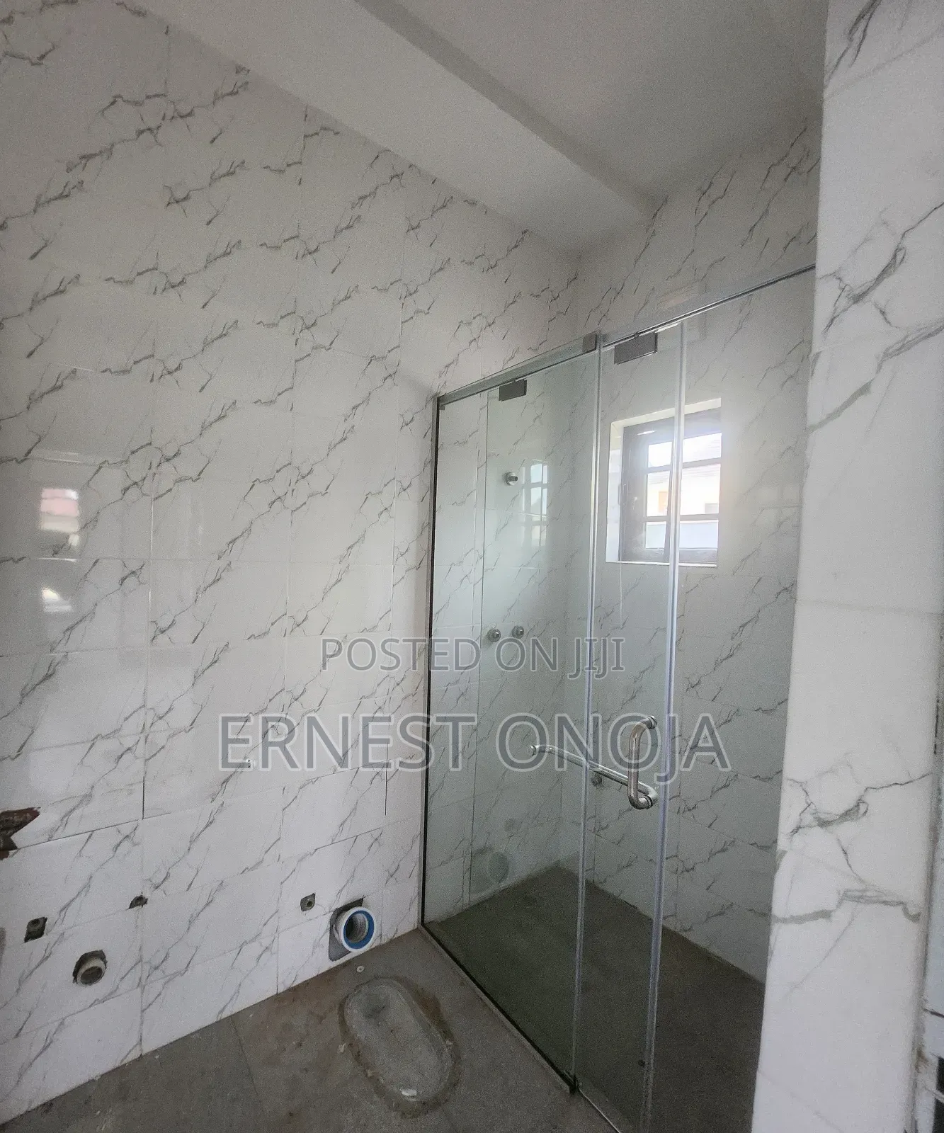 3bdrm Bungalow in Efab Verizon, Gwarinpa for sale