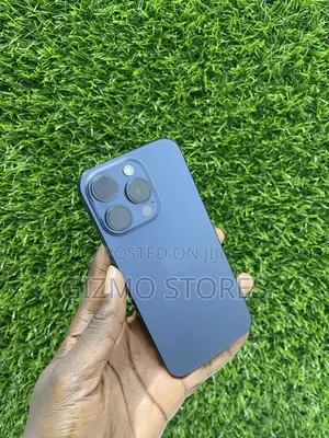 Apple iPhone 15 Pro 128 GB Blue