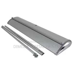 Roll-Up Stand
