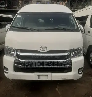 Photo - Toyota HiAce 2014 White