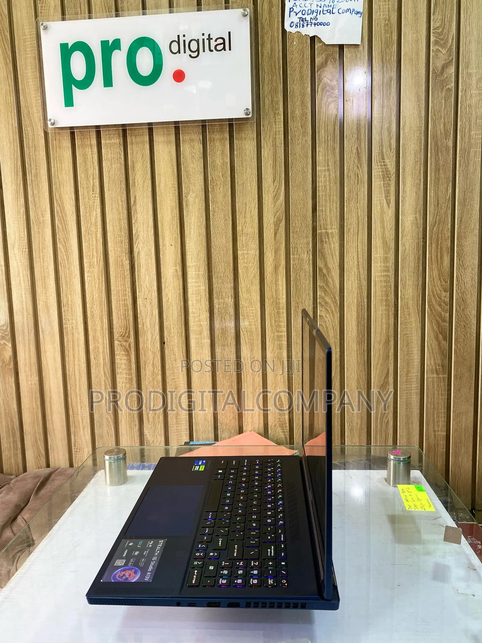 Laptop MSI Stealth 16 Studio A13VG 32GB Intel Core I7 SSD 1T