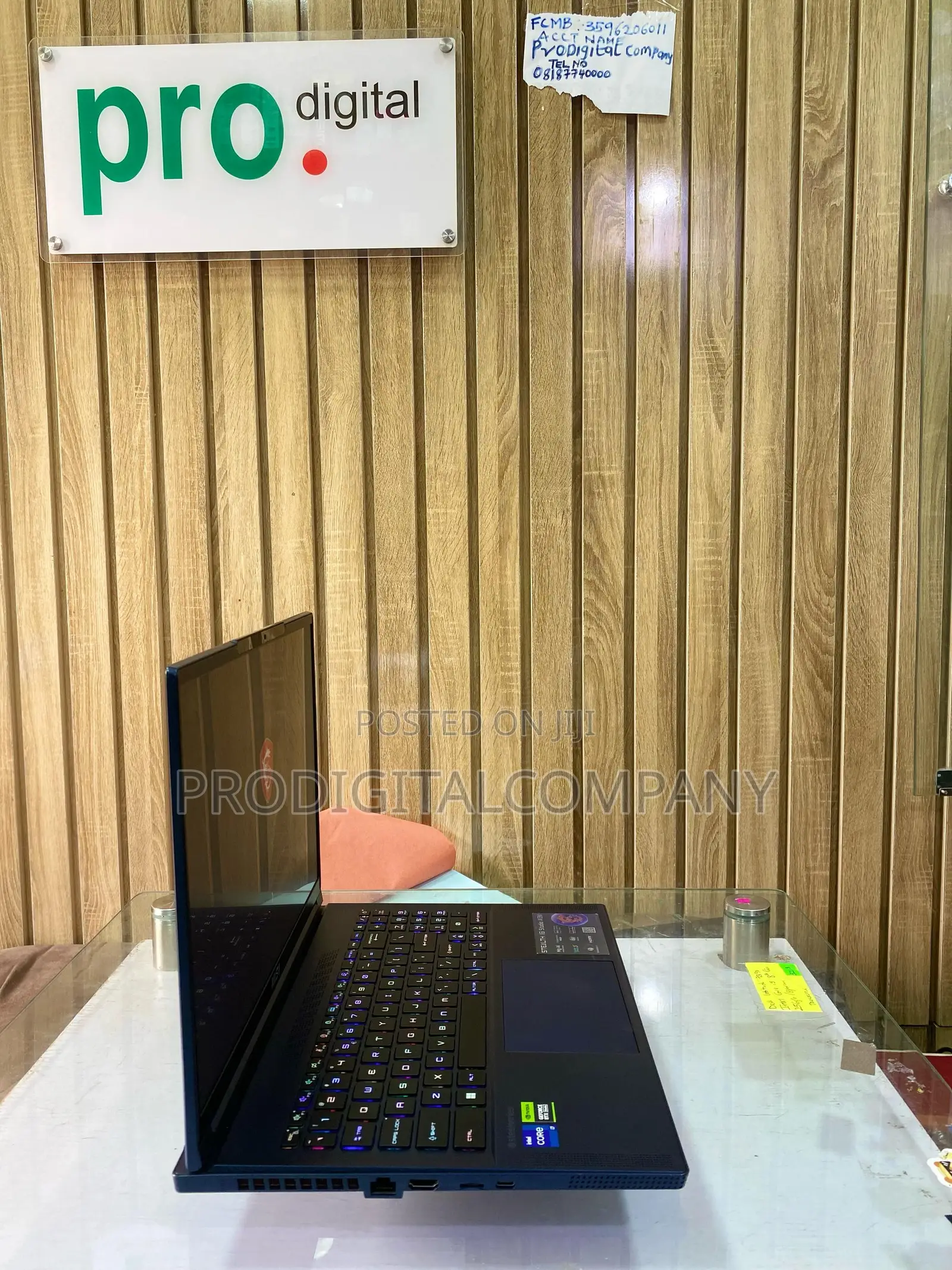 Laptop MSI Stealth 16 Studio A13VG 32GB Intel Core I7 SSD 1T