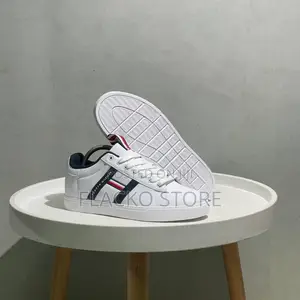 Original Tommy Hilfiger White Sneakers