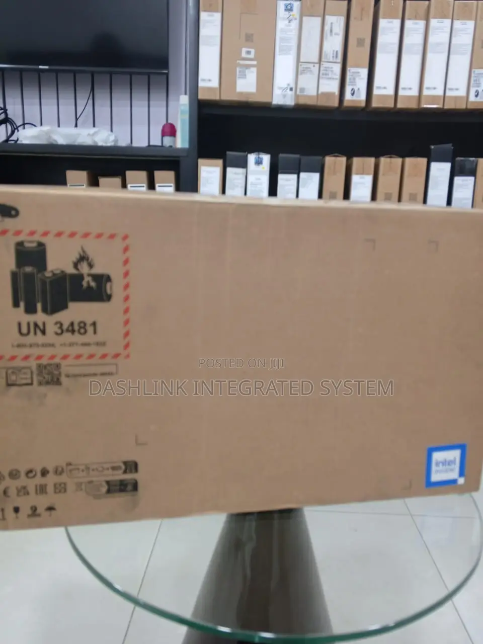 New Laptop HP 250 G10 8GB Intel Core I7 SSD 512GB