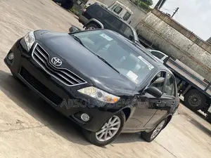 Toyota Camry XLE 4dr Sedan (2.5L 4cyl 6AM) 2010 Black