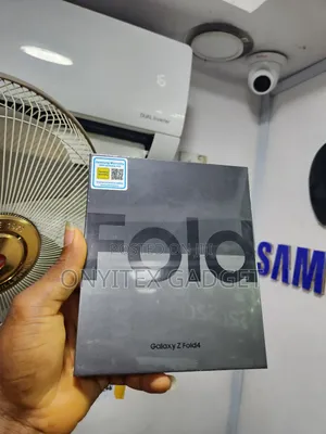 New Samsung Galaxy Z Fold4 512 GB Black
